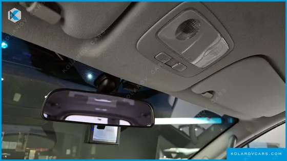 HYUNDAI STAREX WAGON 12-SEATER