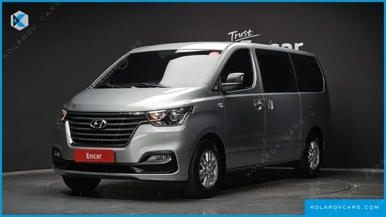 HYUNDAI STAREX VAN 5-SEATER