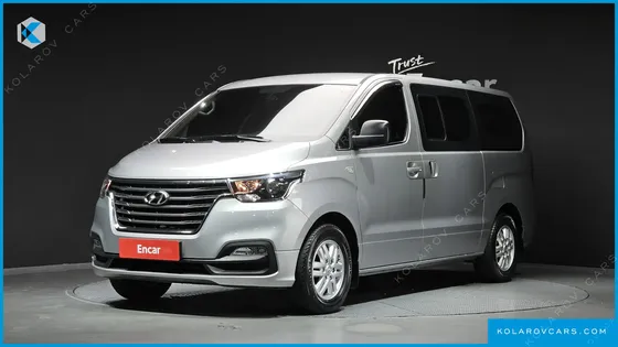 HYUNDAI STAREX VAN 5-SEATER