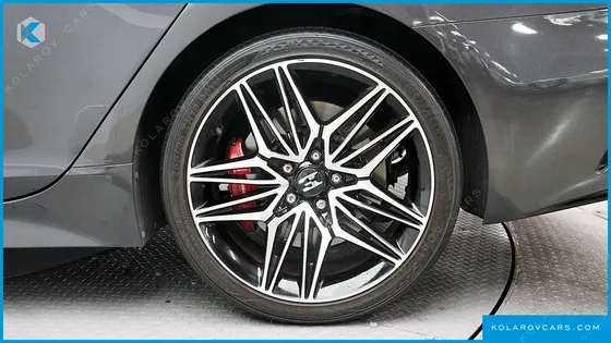 KIA STINGER 2.0 TURBO 2WD