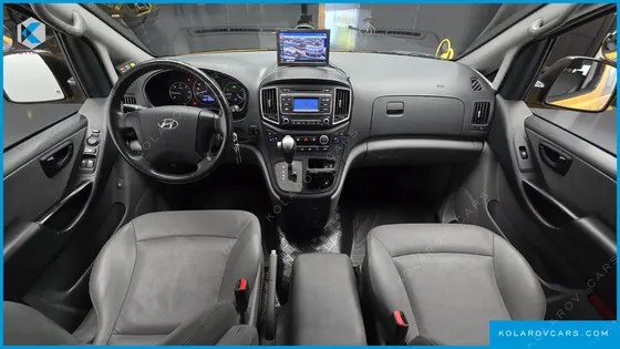 HYUNDAI STAREX SCHOOL BUS
