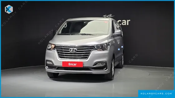 HYUNDAI STAREX VAN 3-SEATER