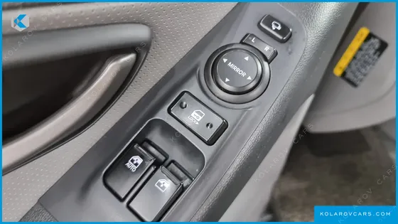 HYUNDAI STAREX WAGON 12-SEATER
