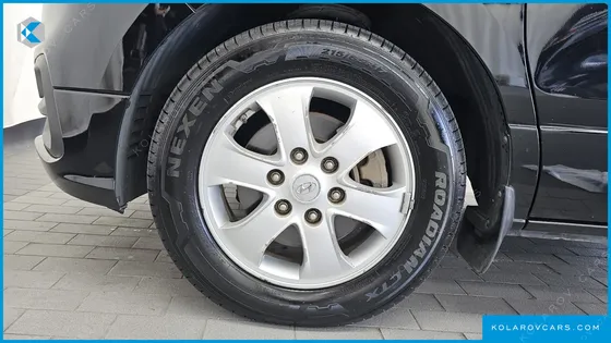 HYUNDAI STAREX URBAN 9-SEATER