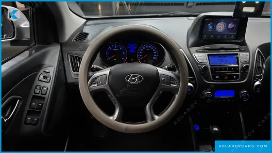 HYUNDAI TUCSON DIESEL 2WD LX20
