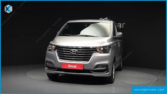 HYUNDAI STAREX VAN 3-SEATER