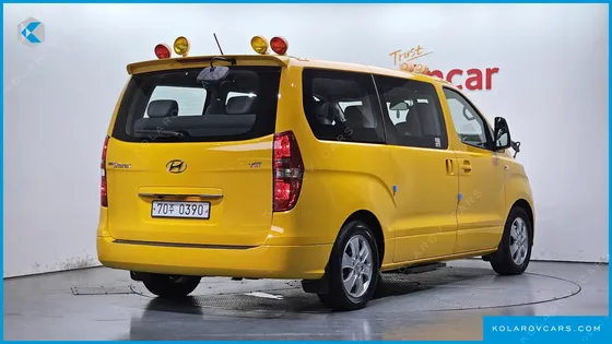 HYUNDAI STAREX SCHOOL BUS