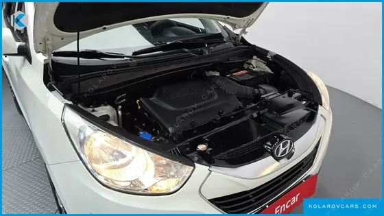 HYUNDAI TUCSON DIESEL 2WD LX20