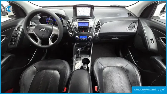 HYUNDAI TUCSON DIESEL 2WD LX20