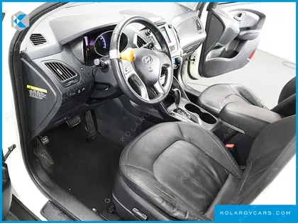 HYUNDAI TUCSON DIESEL 4WD LX20
