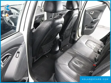 HYUNDAI TUCSON DIESEL 4WD LX20