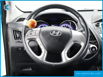 HYUNDAI TUCSON DIESEL 4WD LX20