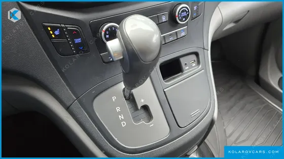 HYUNDAI STAREX SCHOOL BUS