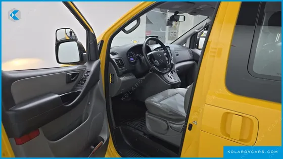 HYUNDAI STAREX SCHOOL BUS