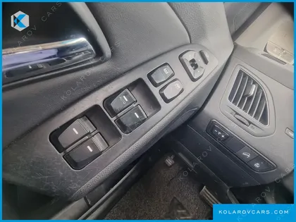 HYUNDAI TUCSON DIESEL 2WD LX20