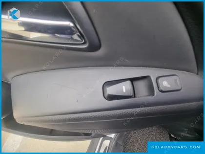 HYUNDAI TUCSON DIESEL 2WD LX20