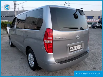 HYUNDAI STAREX VAN 3-SEATER