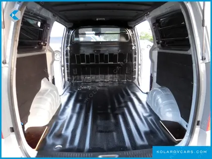 HYUNDAI STAREX VAN 3-SEATER