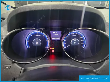 HYUNDAI TUCSON DIESEL 2WD LX20
