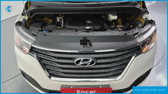 HYUNDAI STAREX WAGON 12-SEATER