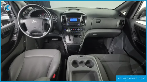 HYUNDAI STAREX WAGON 12-SEATER