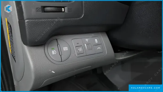 HYUNDAI STAREX WAGON 12-SEATER