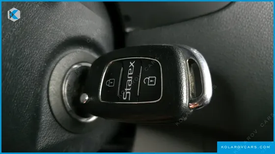 HYUNDAI STAREX WAGON 12-SEATER