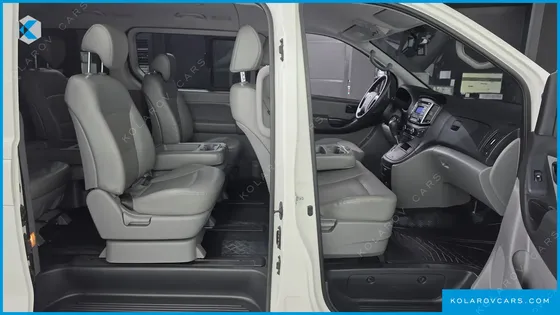 HYUNDAI STAREX WAGON 12-SEATER