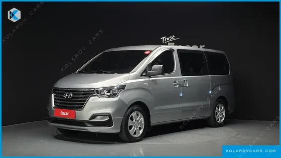 HYUNDAI STAREX WAGON 12-SEATER