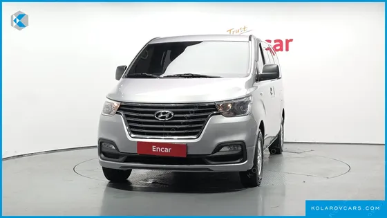 HYUNDAI STAREX VAN 5-SEATER LPI