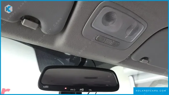 HYUNDAI STAREX VAN 5-SEATER LPI