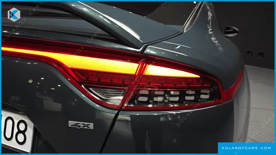 KIA STINGER 2.5 AWD MASTERS ACRO EDITION