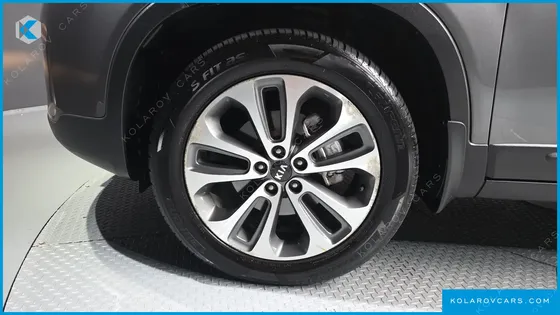 KIA SORENTO DIESEL 2.0 2WD