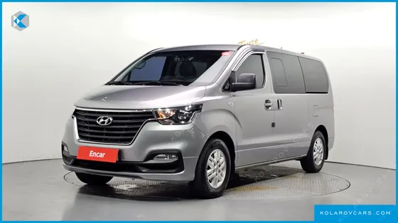 HYUNDAI STAREX VAN 5-SEATER