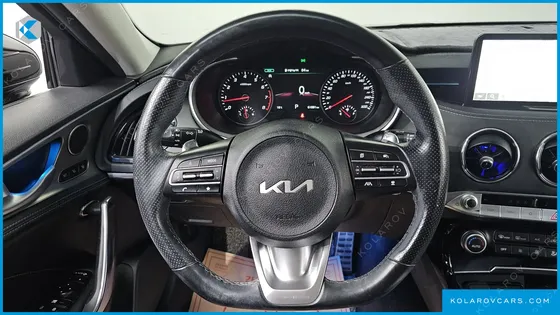 KIA STINGER 2.5 MASTERS