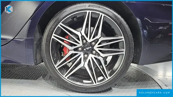 KIA STINGER 2.5 MASTERS