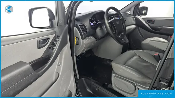 HYUNDAI STAREX WAGON 11-SEATER