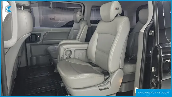 HYUNDAI STAREX WAGON 11-SEATER