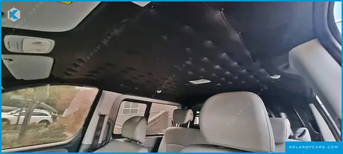 HYUNDAI STAREX VAN 5-SEATER