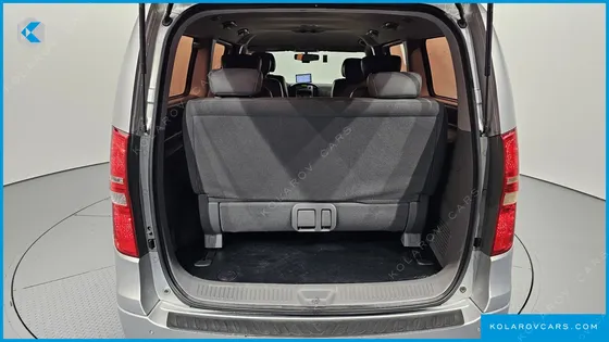 HYUNDAI STAREX 12-SEATER WAGON