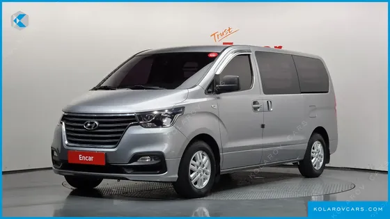 HYUNDAI STAREX VAN 3-SEATER