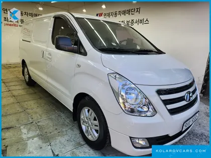 HYUNDAI STAREX 3-SEATER VAN