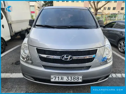 HYUNDAI STAREX 11-SEATER WAGON