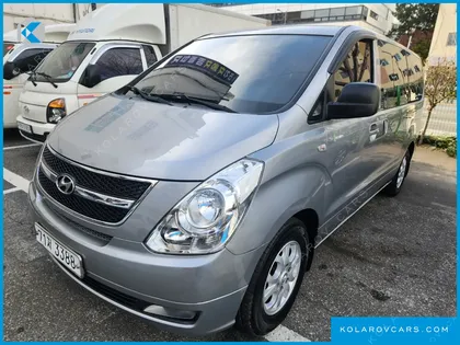 HYUNDAI STAREX 11-SEATER WAGON