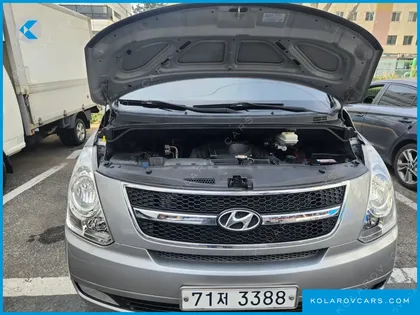 HYUNDAI STAREX 11-SEATER WAGON