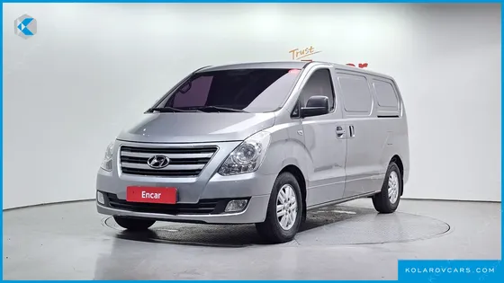 HYUNDAI STAREX 3-SEATER VAN