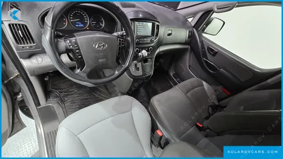 HYUNDAI STAREX 3-SEATER VAN