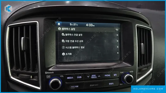 HYUNDAI STAREX 3-SEATER VAN