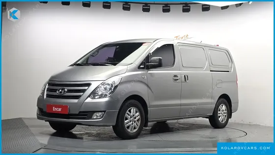 HYUNDAI STAREX 3-SEATER VAN