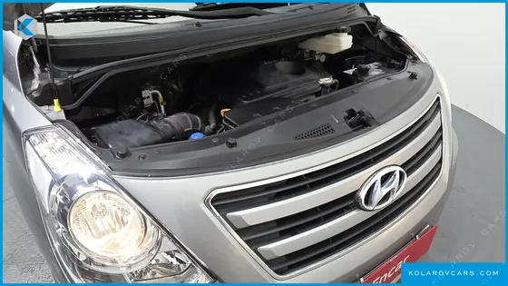 HYUNDAI STAREX 3-SEATER VAN